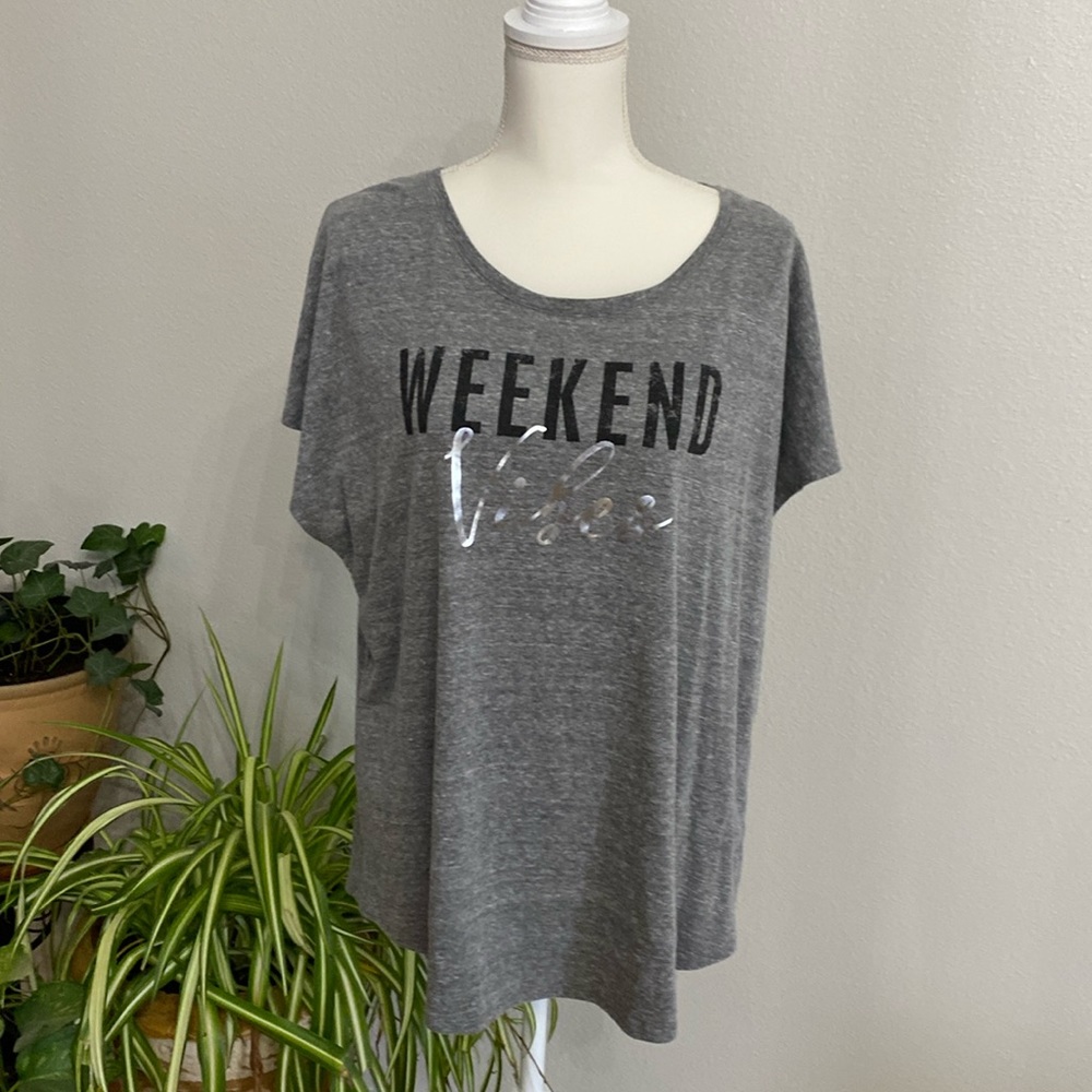🌴Lane Bryant Tee🌴